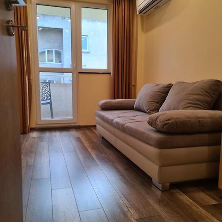 Apartment'S Ortakchiev 1 Sofia Luaran gambar