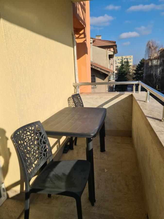 Apartment'S Ortakchiev 1 Sofia Luaran gambar